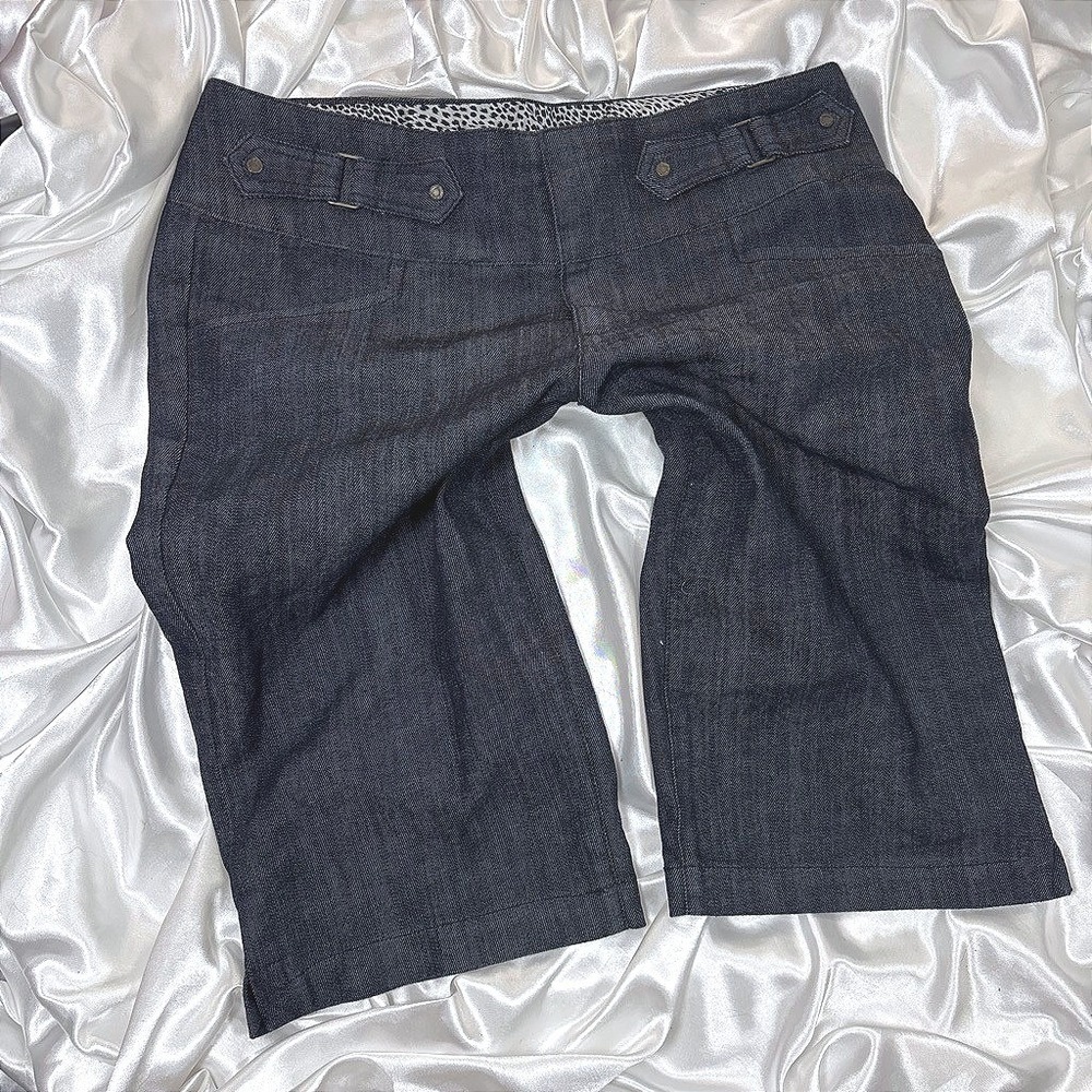 y2k Capri Pants Dark Wash Excellent Copper Key Low Rise Buckle Tab Wide Leg 9
